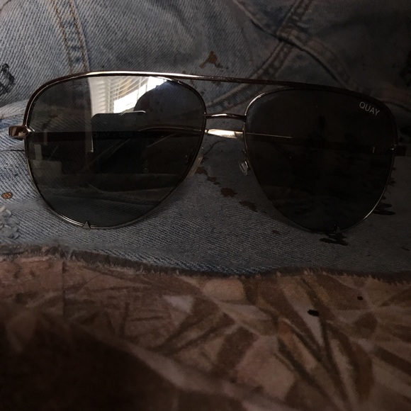 HIGH KEY Sunnies - Picture 2 of 3